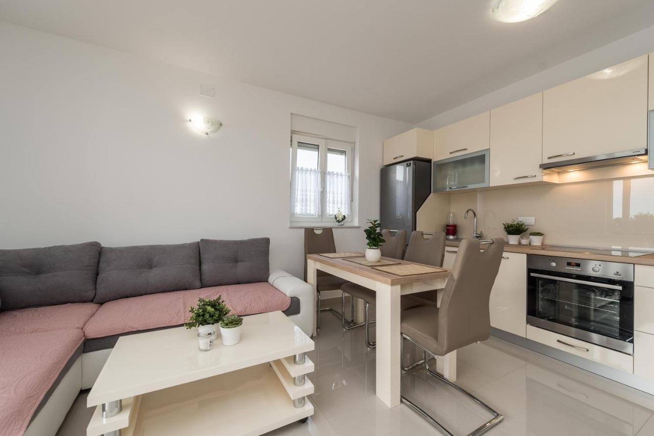 Zoran Brand New Modern Apartments Mandre Exterior foto